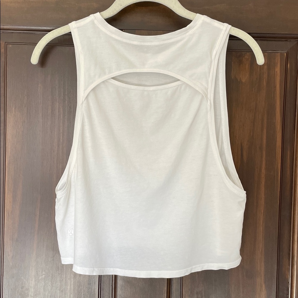 Lululemon Cut Back Crop Tank - White Size 4 - Picture 2 of 7